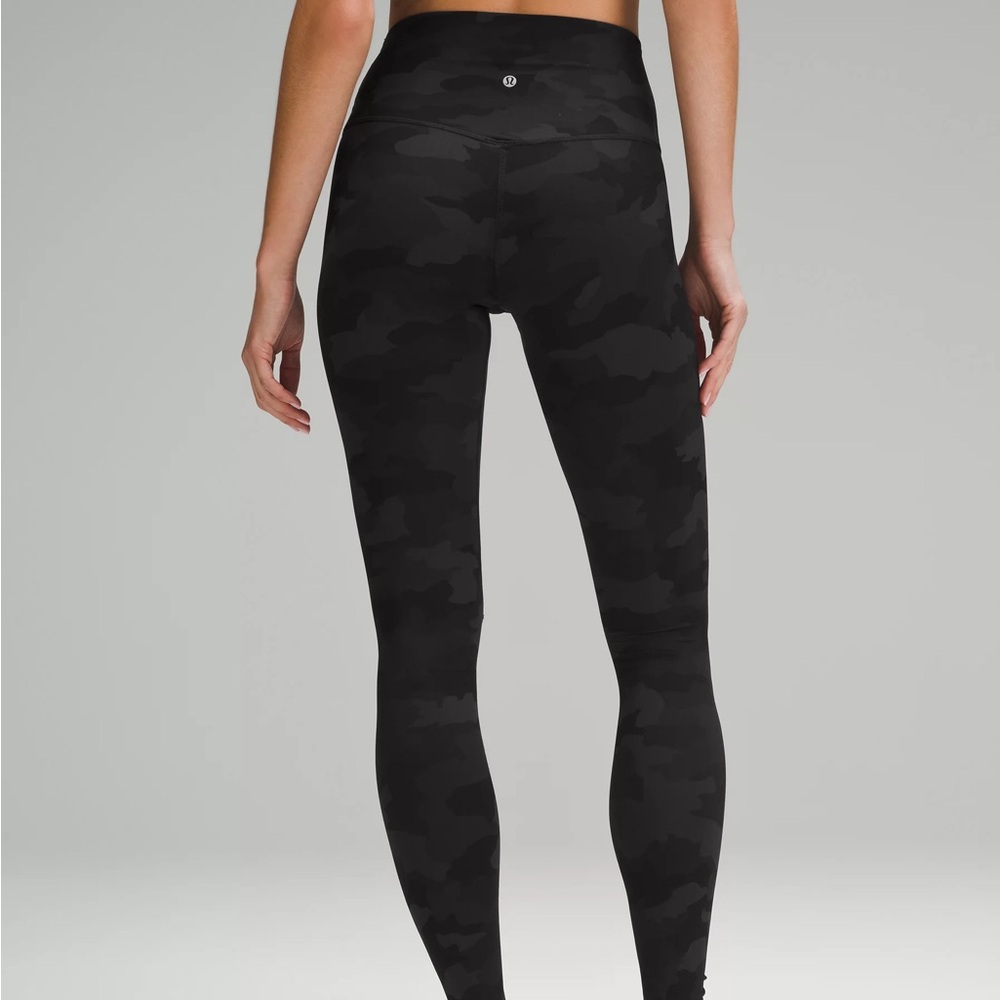 camo Lululemon leggings